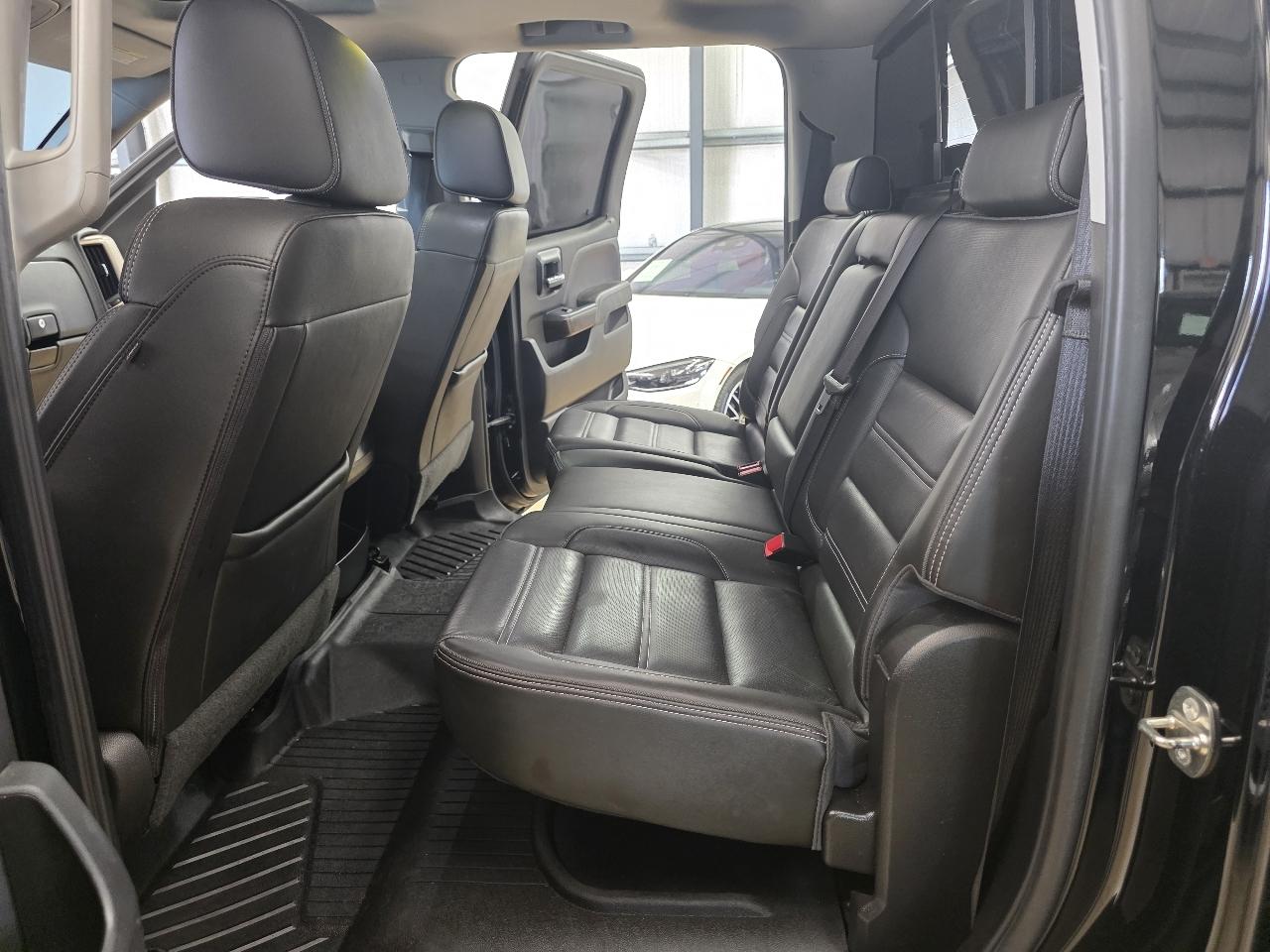 GMC Sierra 2500HD 4WD Crew Cab 153.7" Denali 2018