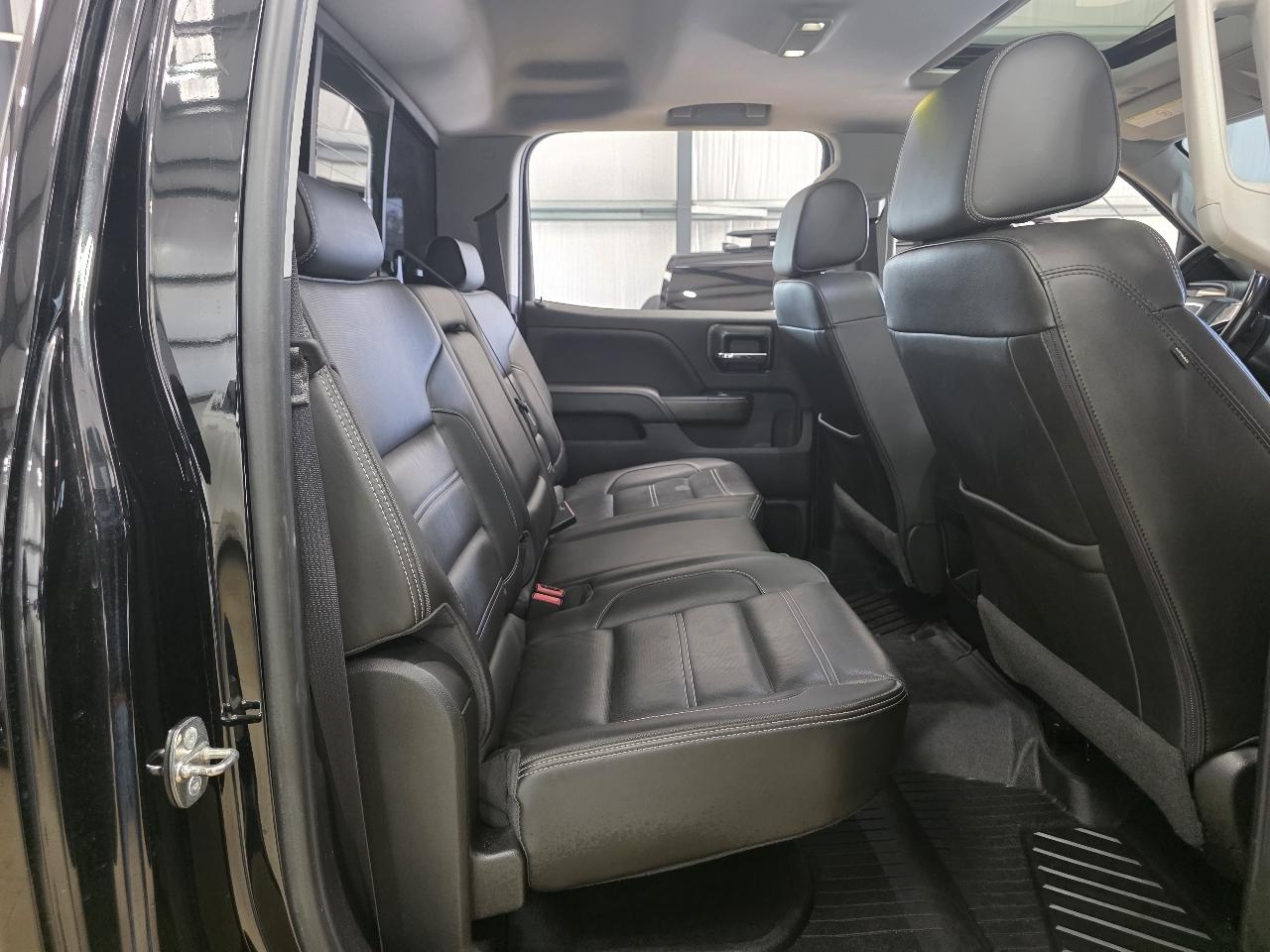 GMC Sierra 2500HD 4WD Crew Cab 153.7" Denali 2018