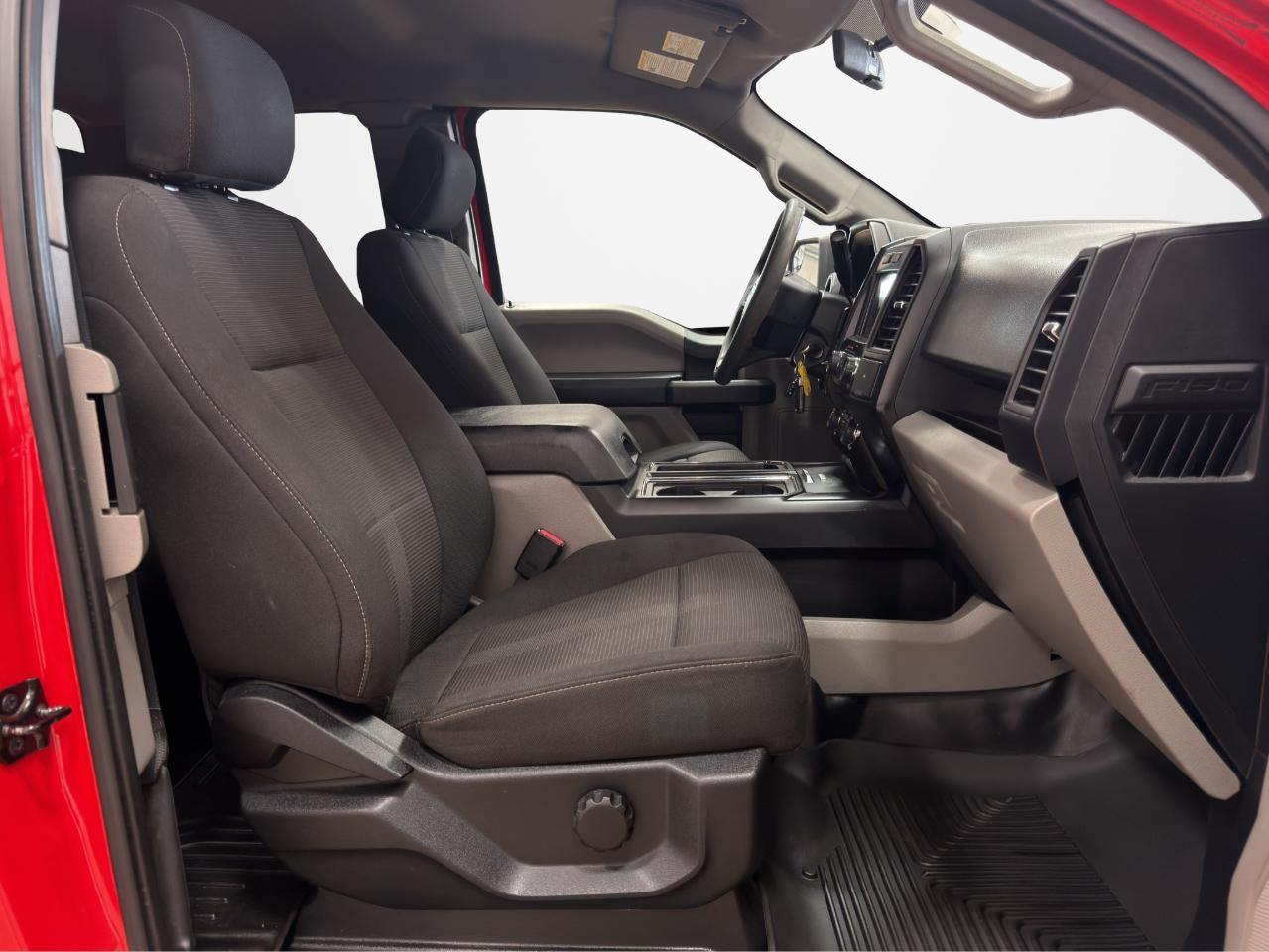 Ford F-150 Lariat 2WD SuperCab 6.5' Box 2017