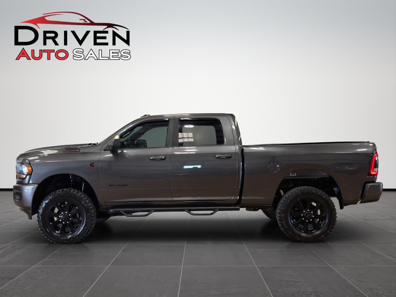 2021 RAM 2500 Big Horn 4x4 Crew Cab 6'4" Box