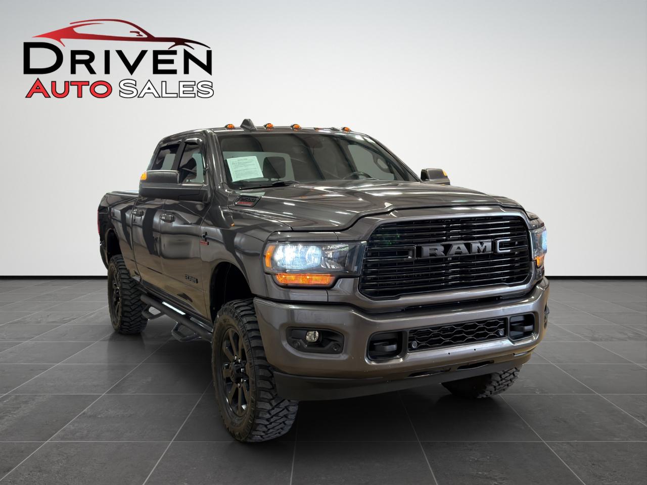 RAM 2500 Big Horn 4x4 Crew Cab 6'4" Box 2021