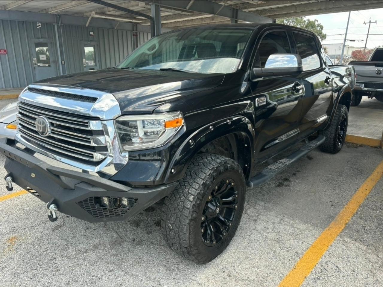 Toyota Tundra 4WD 1794 Edition CrewMax 5.5' Bed 5.7L (Natl) 2020