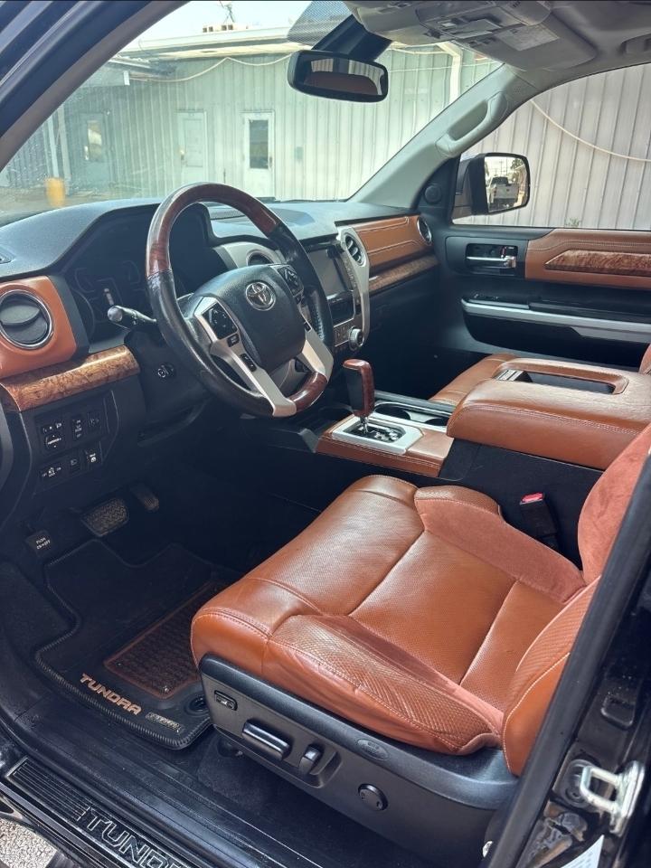 Toyota Tundra 4WD 1794 Edition CrewMax 5.5' Bed 5.7L (Natl) 2020