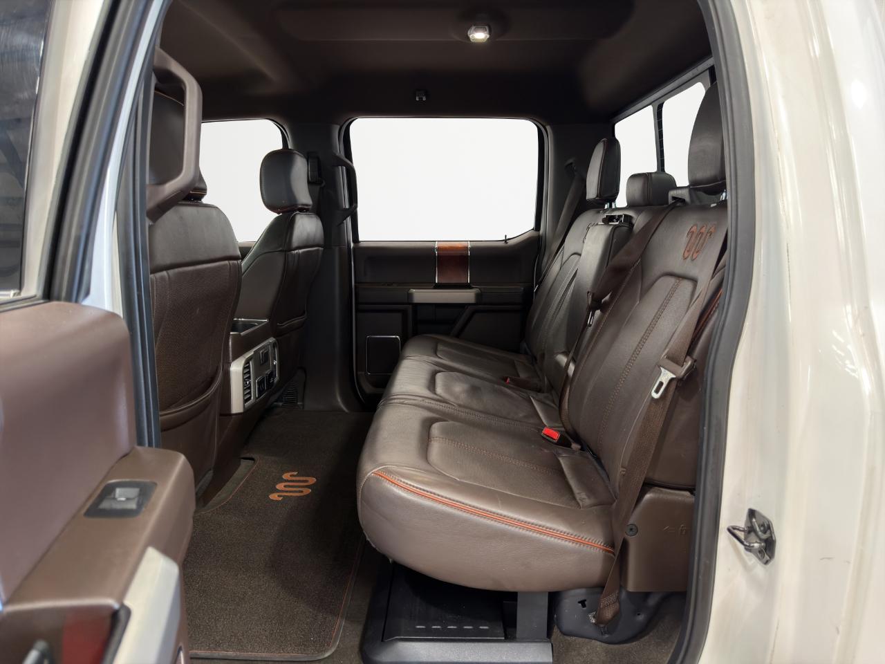 Ford Super Duty F-250 SRW King Ranch 4WD Crew Cab 8' Box 2017