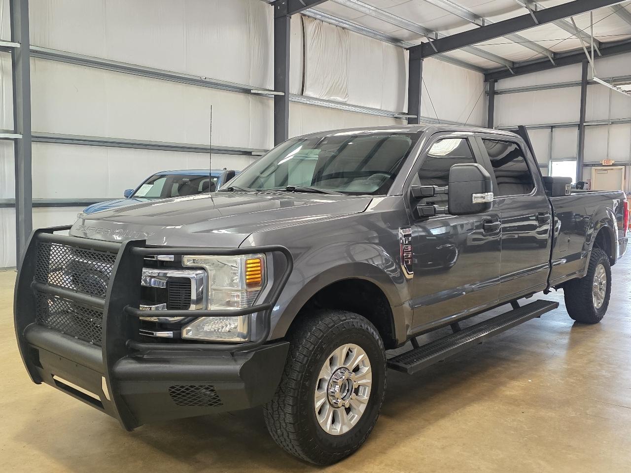 2022 Ford Super Duty F-350 SRW XL 4WD Crew Cab 8' Box
