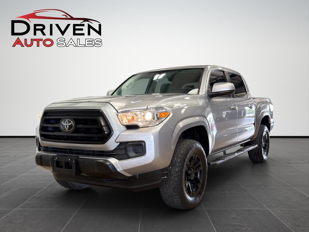 Toyota Tacoma 2WD SR Double Cab 5' Bed I4 AT (Natl) 2021