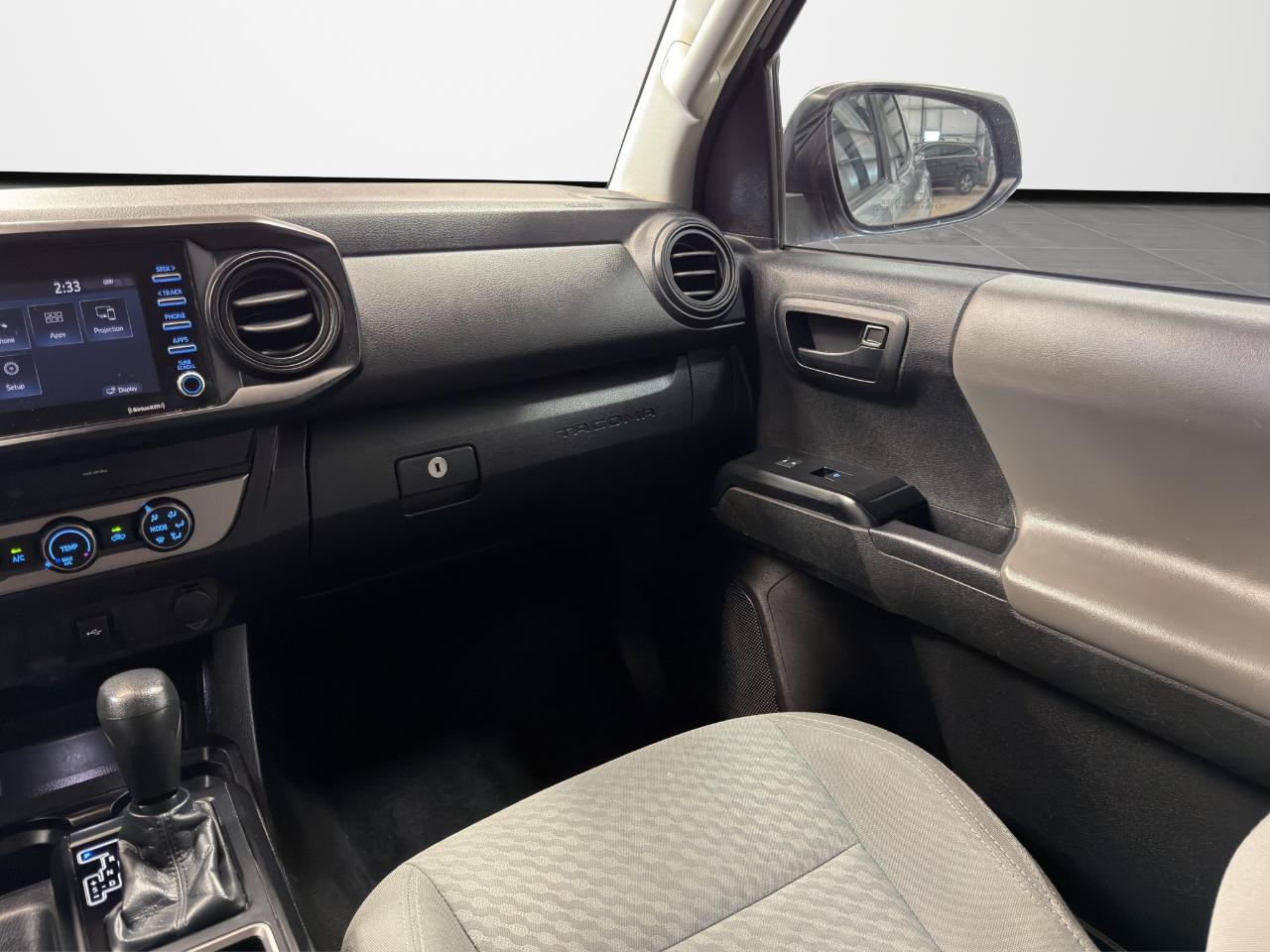 Toyota Tacoma 2WD SR Double Cab 5' Bed I4 AT (Natl) 2021
