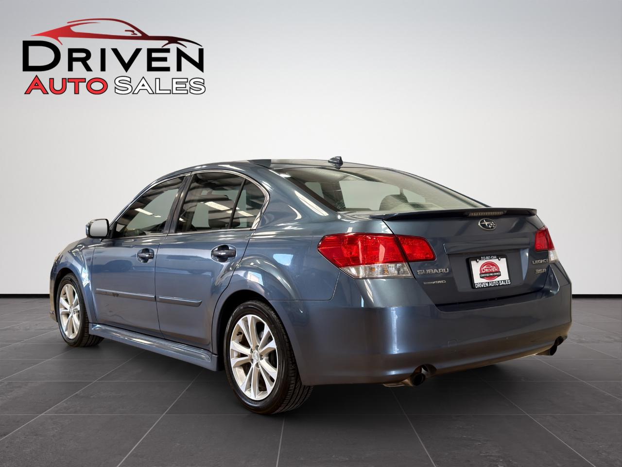 Subaru Legacy 4dr Sdn H6 Auto 3.6R Limited 2013