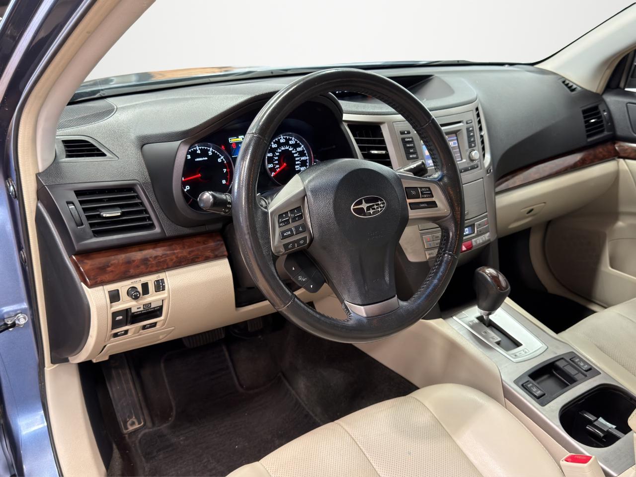 Subaru Legacy 4dr Sdn H6 Auto 3.6R Limited 2013