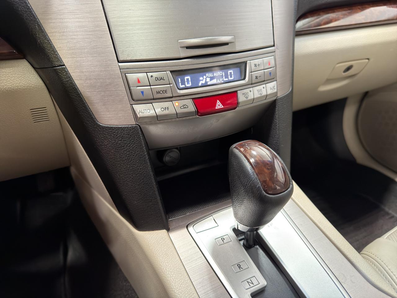 Subaru Legacy 4dr Sdn H6 Auto 3.6R Limited 2013