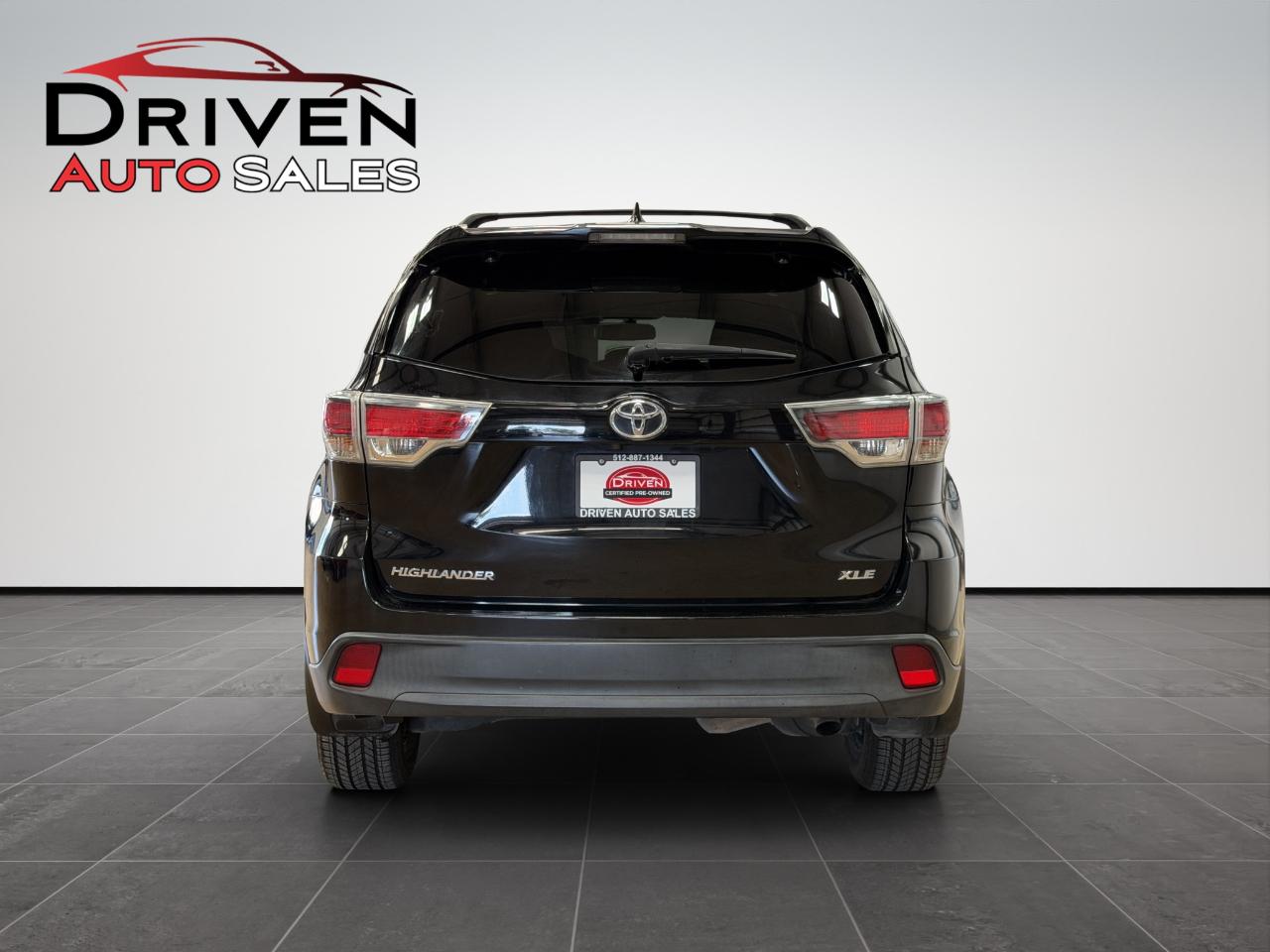 Toyota Highlander FWD 4dr V6 XLE (Natl) 2016