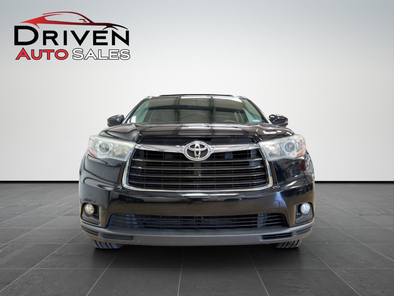 Toyota Highlander FWD 4dr V6 XLE (Natl) 2016