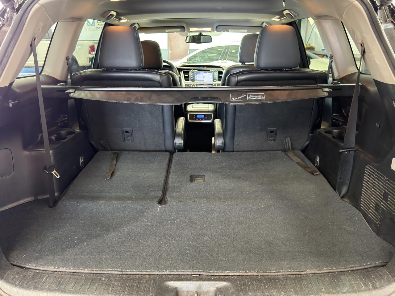 Toyota Highlander FWD 4dr V6 XLE (Natl) 2016