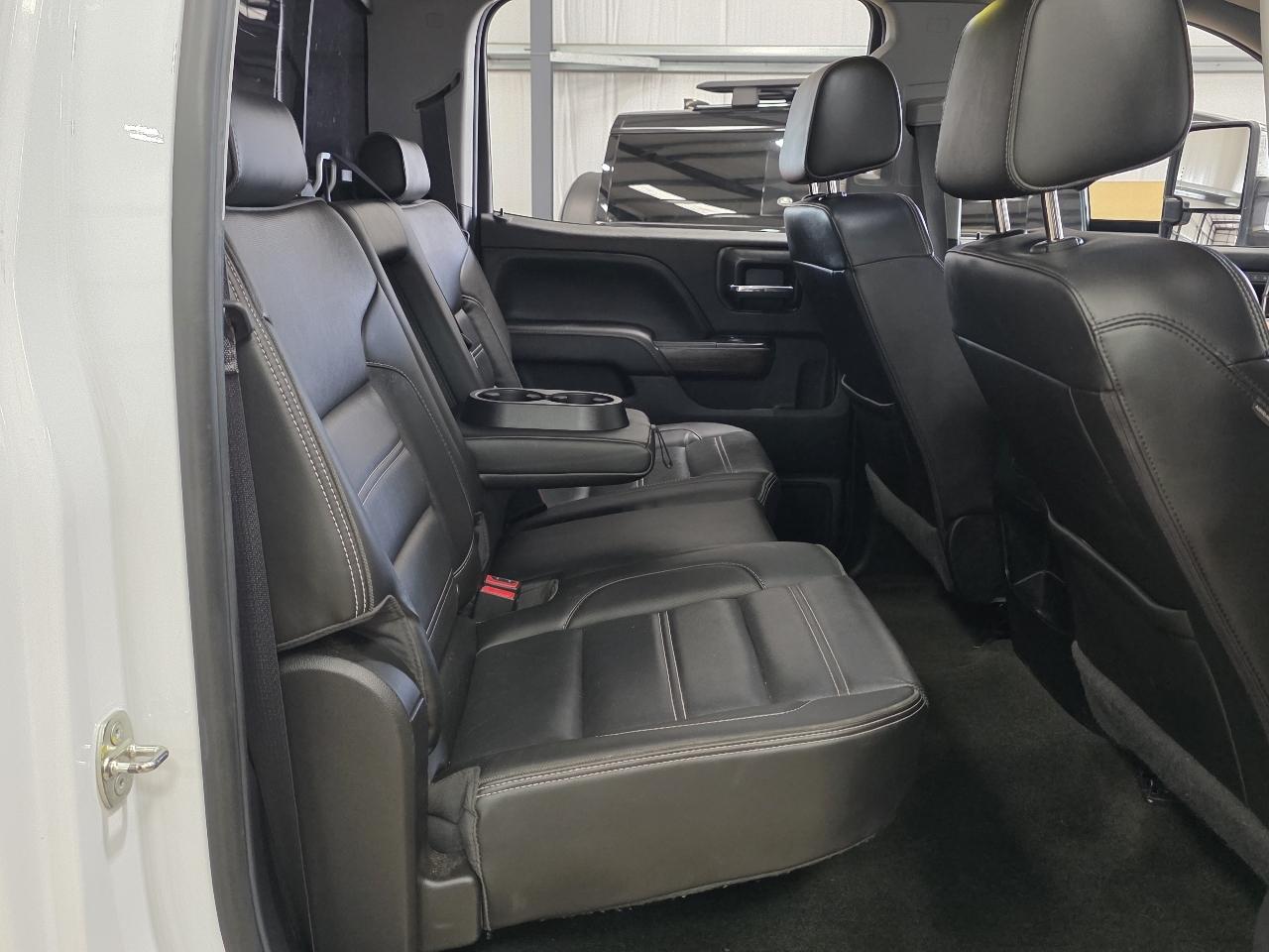 GMC Sierra 3500HD 4WD Crew Cab 167.7" Denali 2018