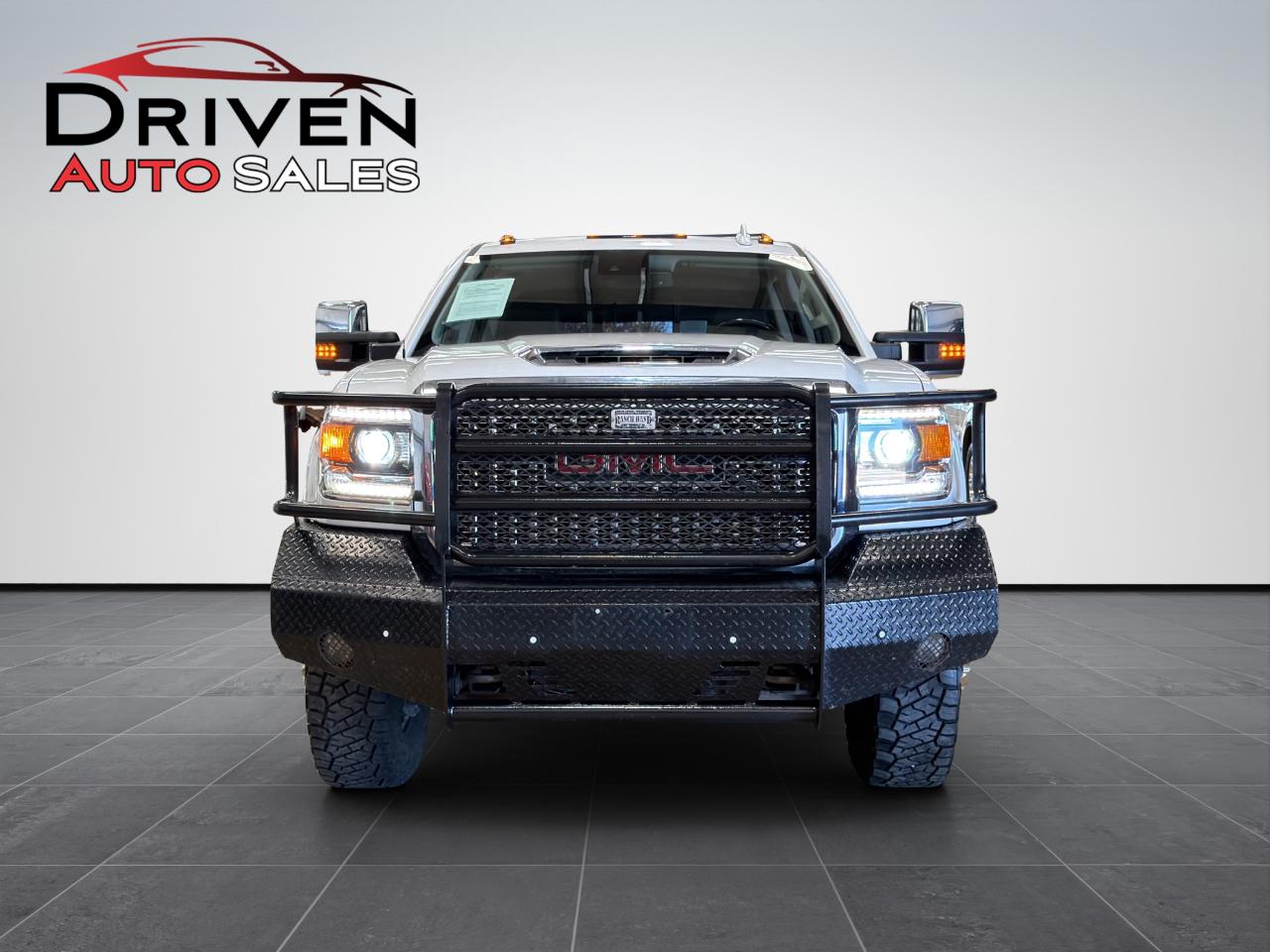 GMC Sierra 3500HD 4WD Crew Cab 167.7" Denali 2018