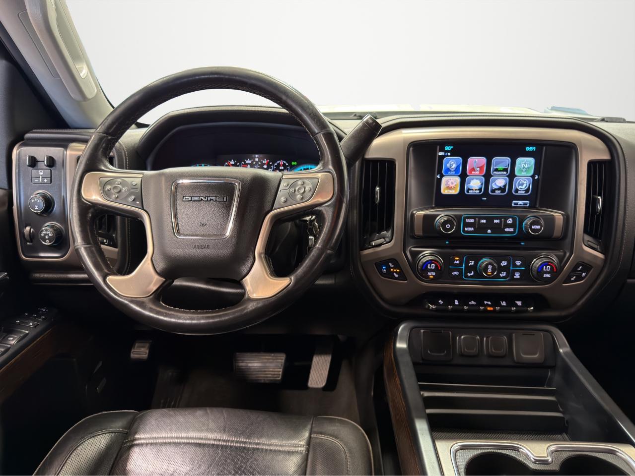 GMC Sierra 3500HD 4WD Crew Cab 167.7" Denali 2018
