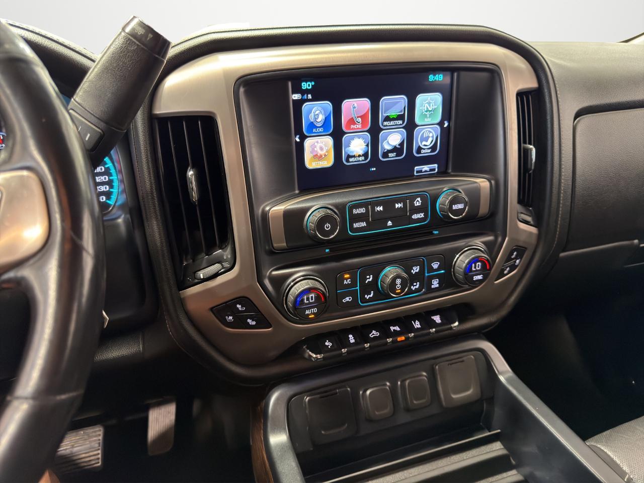 GMC Sierra 3500HD 4WD Crew Cab 167.7" Denali 2018