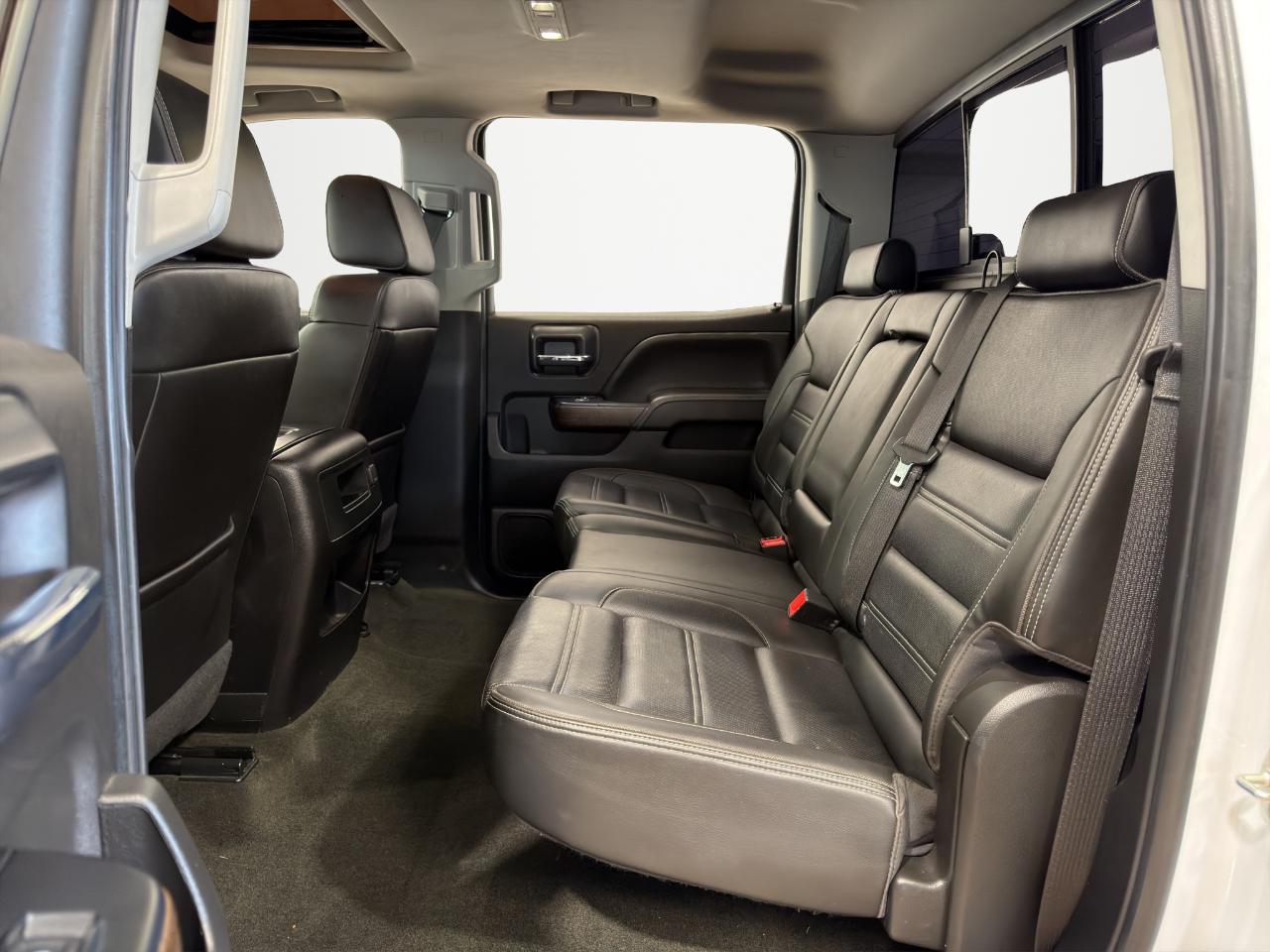 GMC Sierra 3500HD 4WD Crew Cab 167.7" Denali 2018