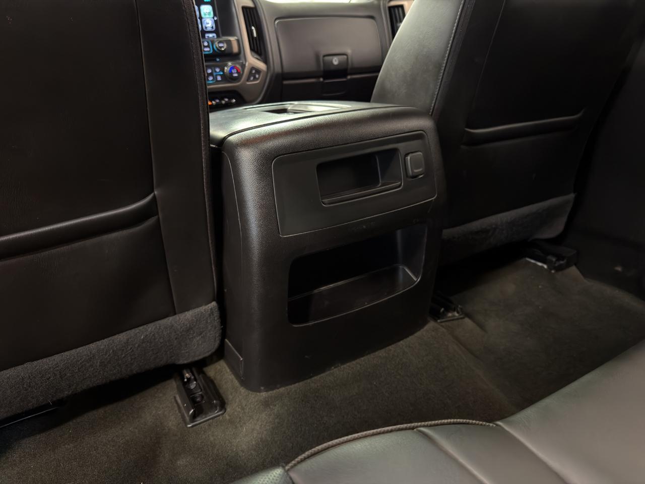 GMC Sierra 3500HD 4WD Crew Cab 167.7" Denali 2018