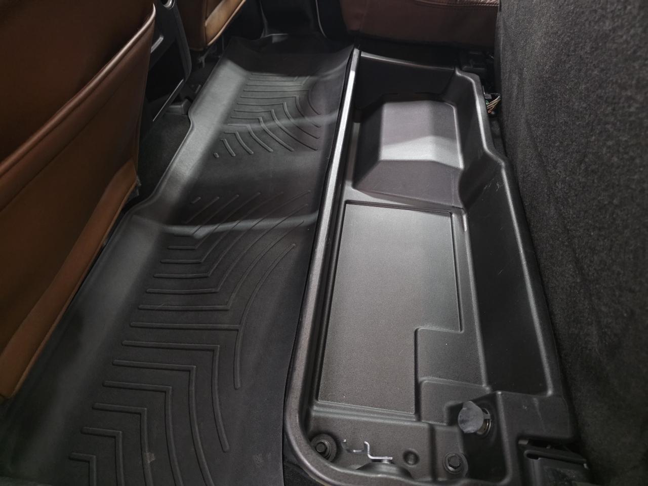 Ford Super Duty F-250 SRW 4WD Crew Cab 172" Platinum 2015