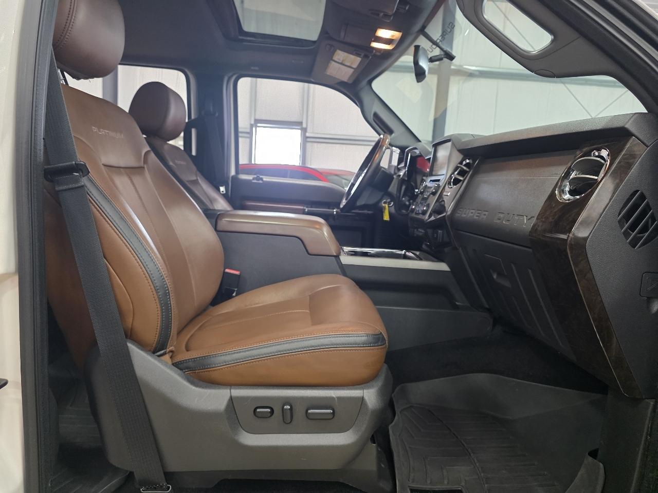 Ford Super Duty F-250 SRW 4WD Crew Cab 172" Platinum 2015