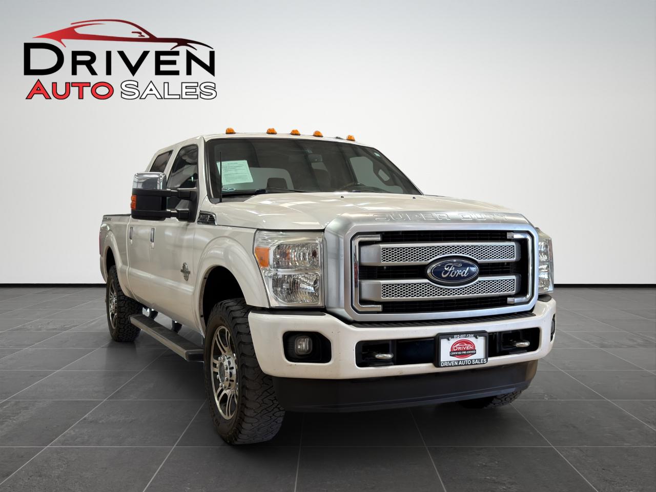 Ford Super Duty F-250 SRW 4WD Crew Cab 172" Platinum 2015