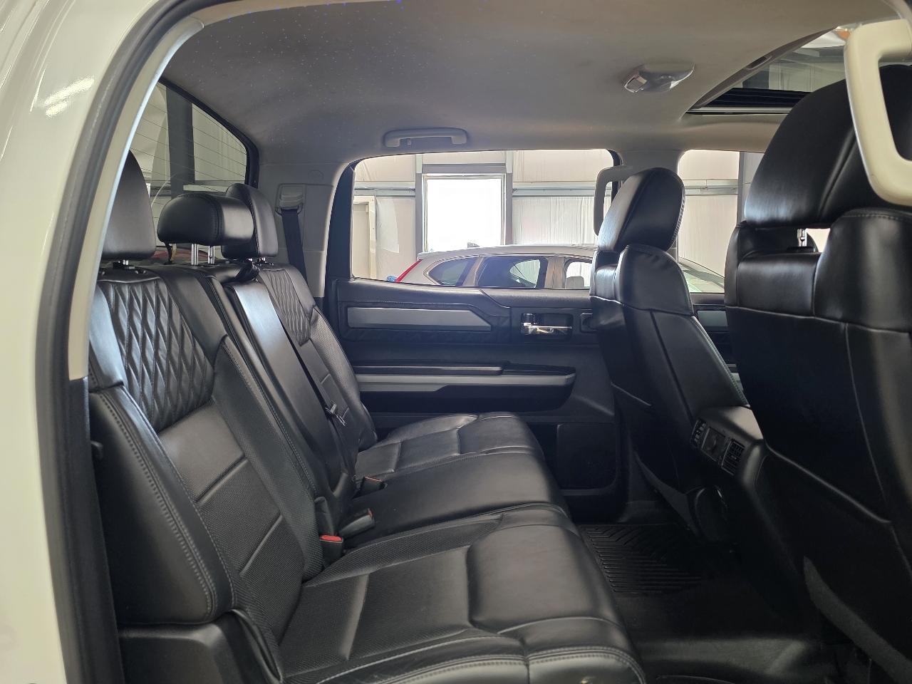 Toyota Tundra 4WD  2020