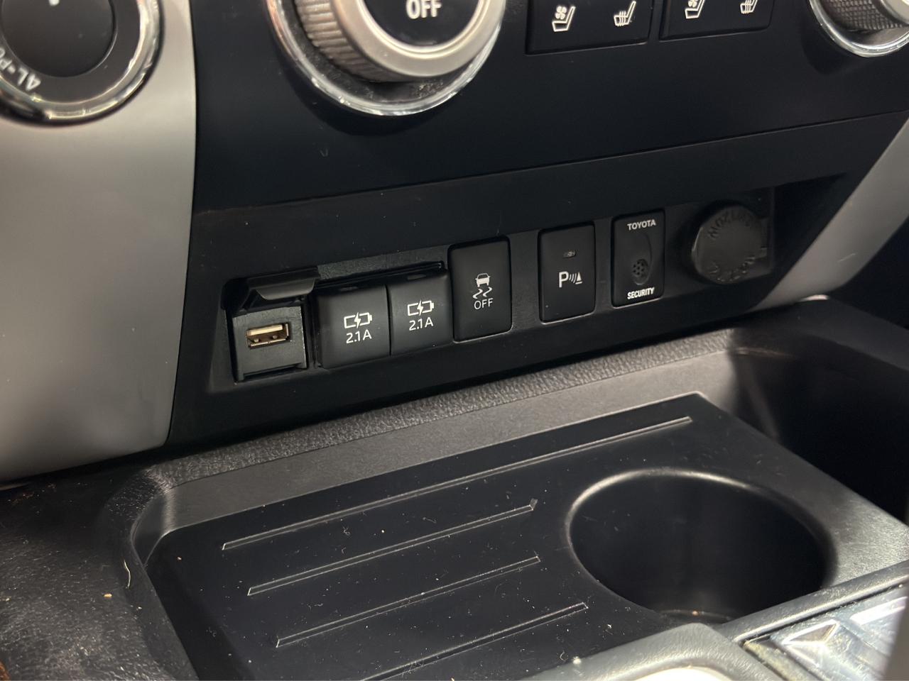 Toyota Tundra 4WD  2020