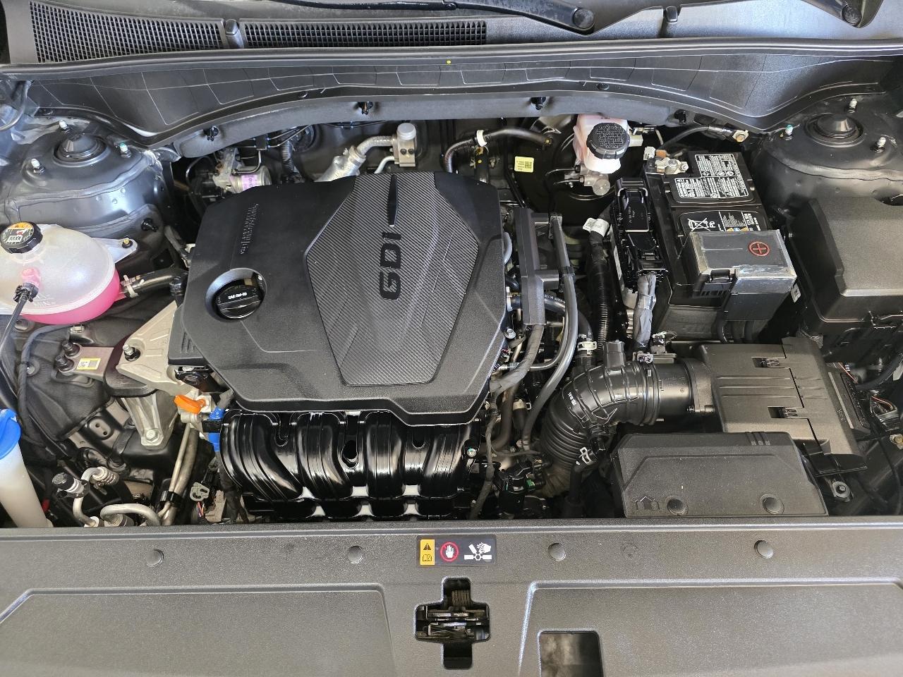 Hyundai Santa Fe SEL AWD 2023