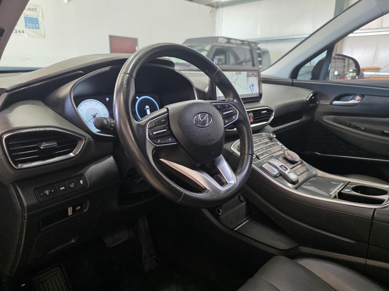 Hyundai Santa Fe SEL AWD 2023