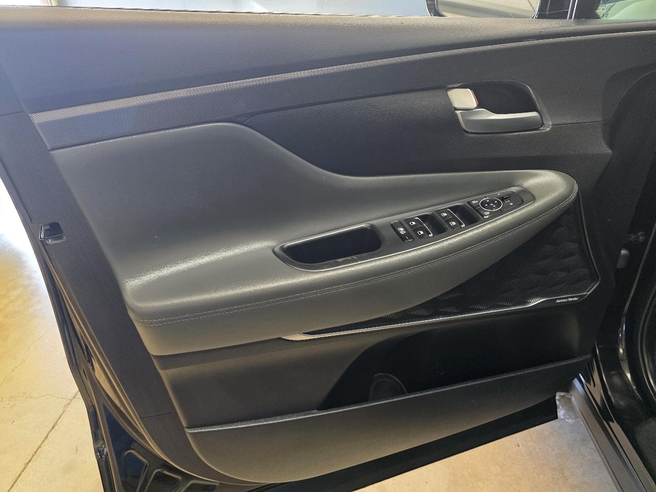 Hyundai Santa Fe SEL AWD 2023