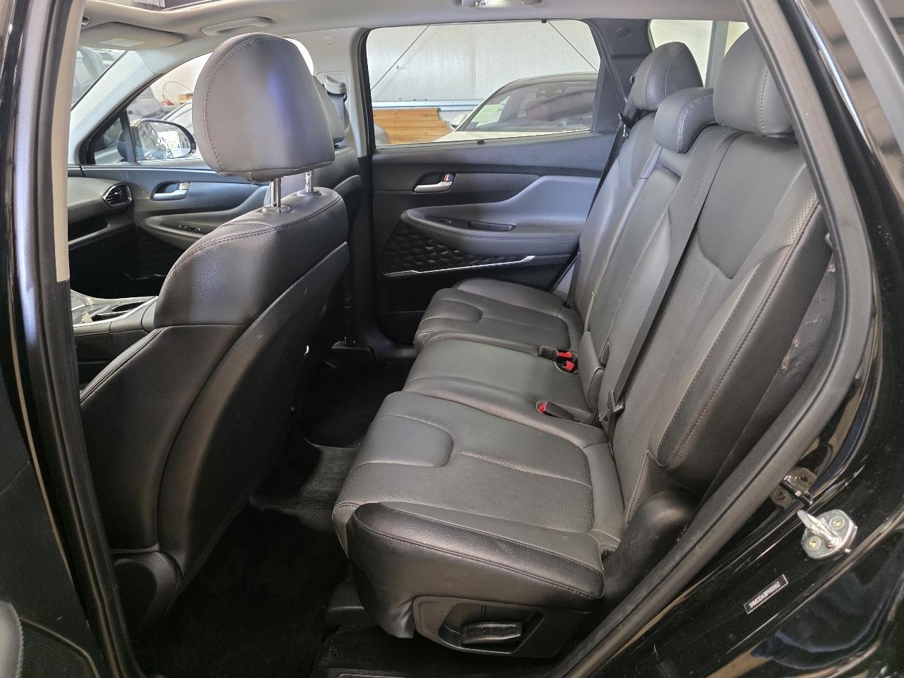 Hyundai Santa Fe SEL AWD 2023