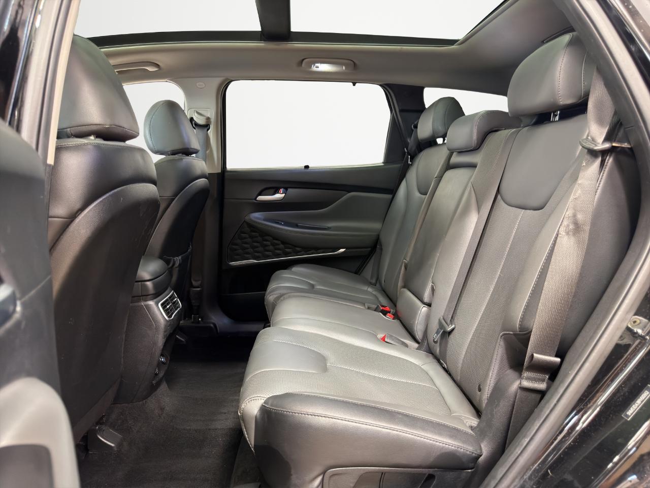 Hyundai Santa Fe SEL AWD 2023