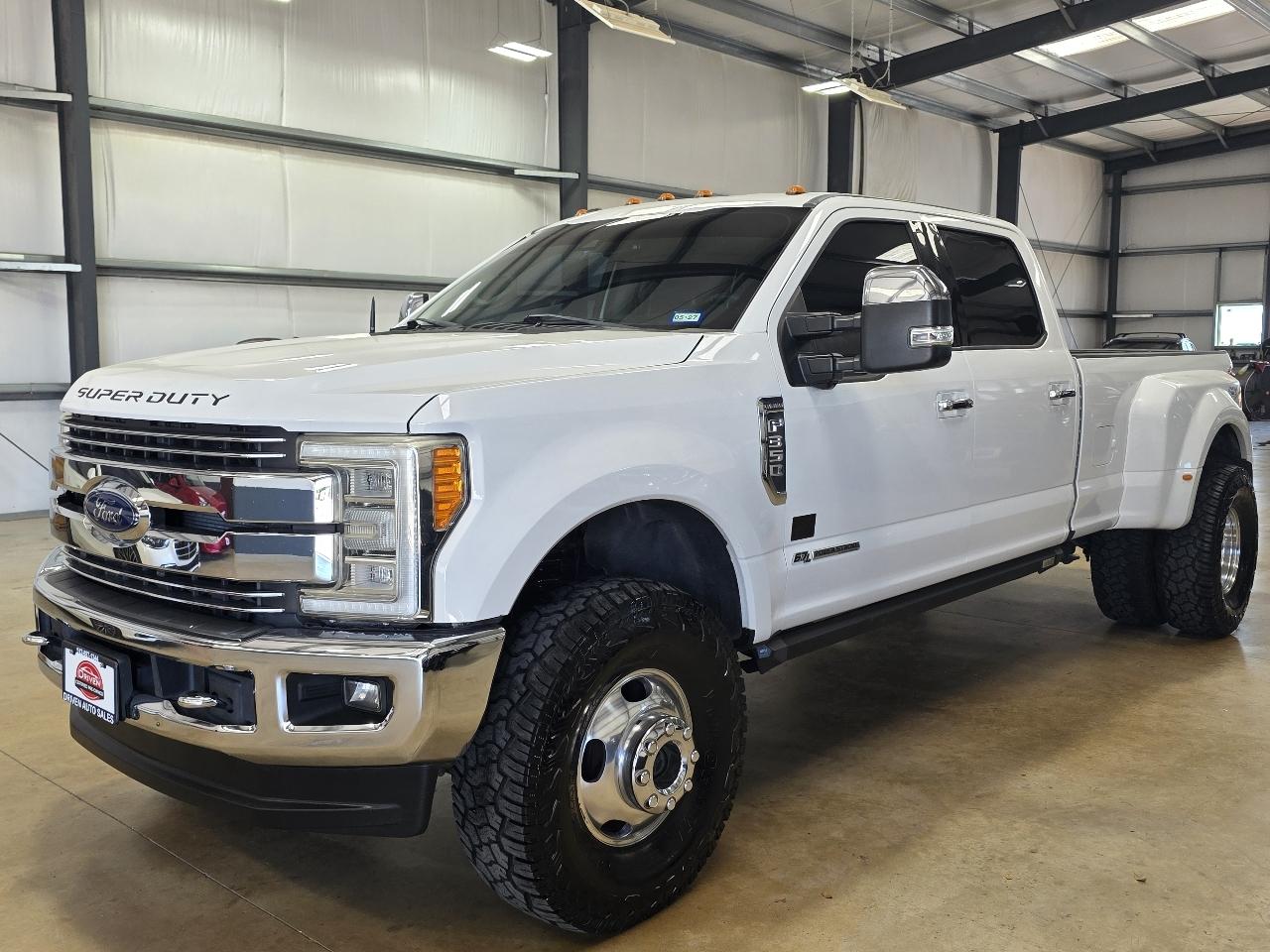 Ford Super Duty F-350 DRW SuperCab 162" WB Lariat 4WD 2018