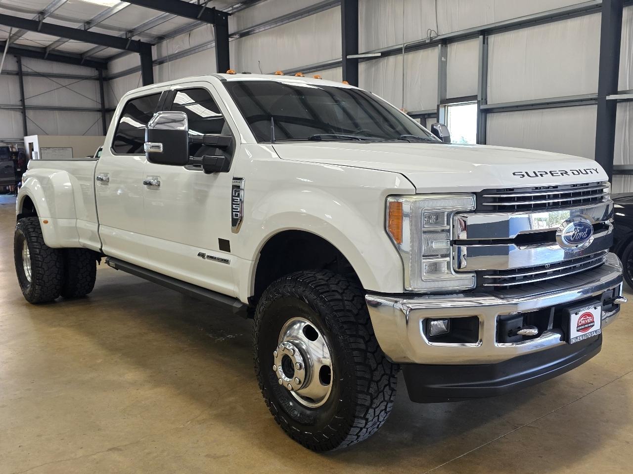 Ford Super Duty F-350 DRW SuperCab 162" WB Lariat 4WD 2018