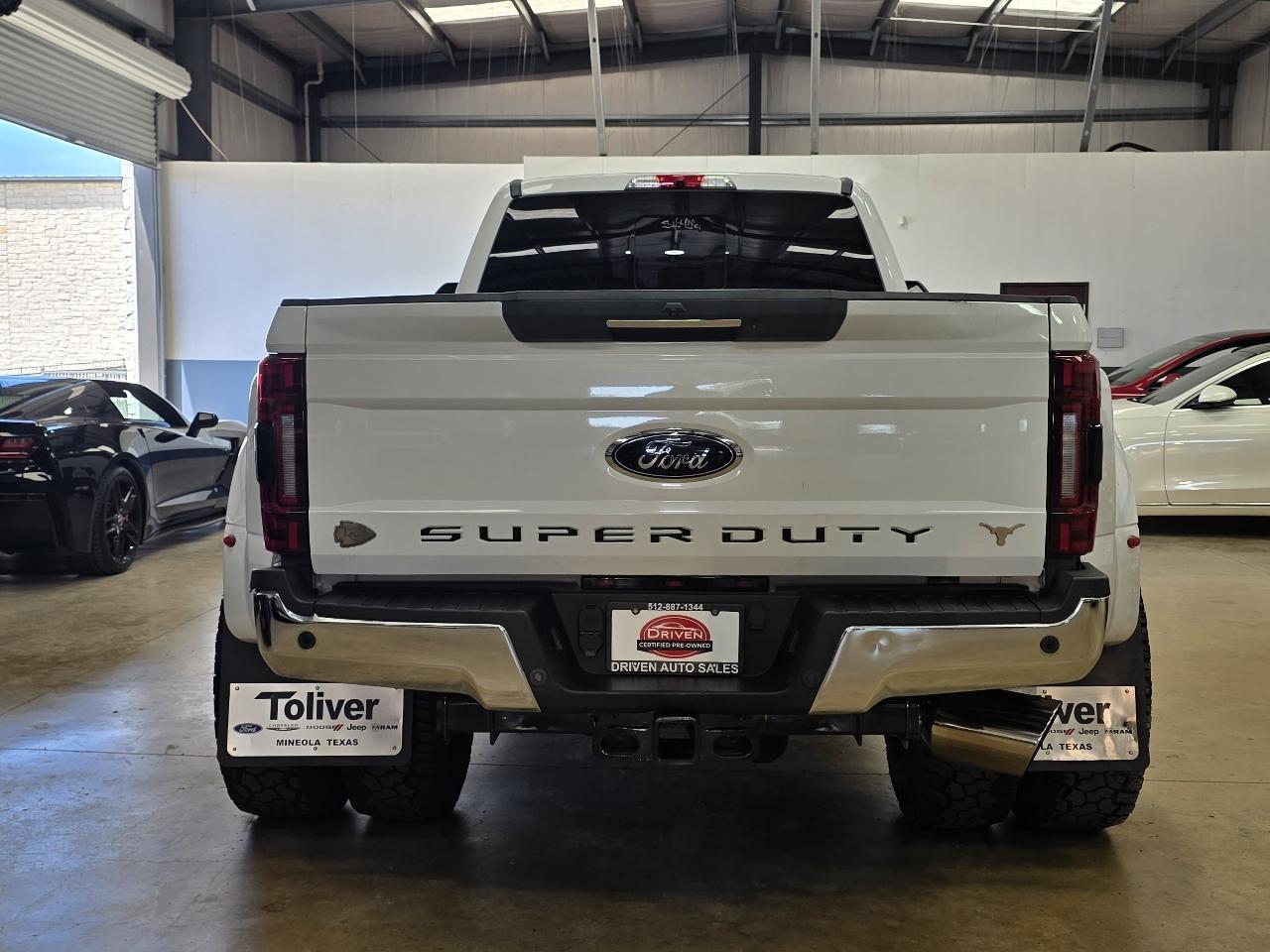 Ford Super Duty F-350 DRW SuperCab 162" WB Lariat 4WD 2018