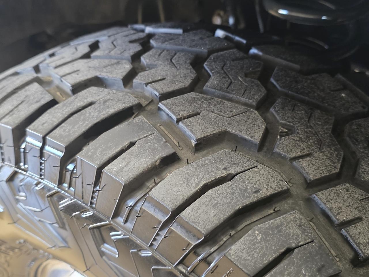 Ford Super Duty F-350 DRW SuperCab 162" WB Lariat 4WD 2018