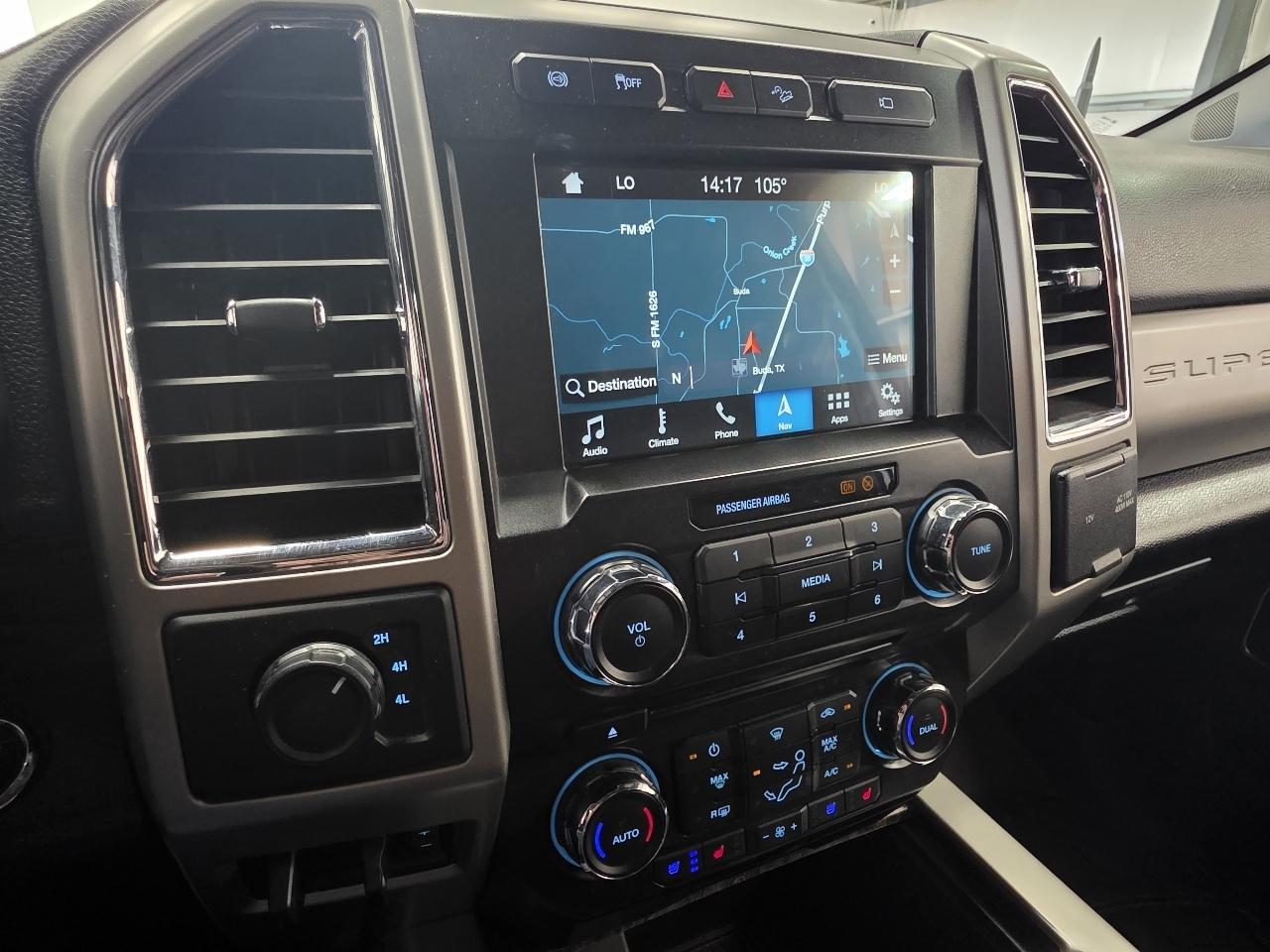 Ford Super Duty F-350 DRW SuperCab 162" WB Lariat 4WD 2018