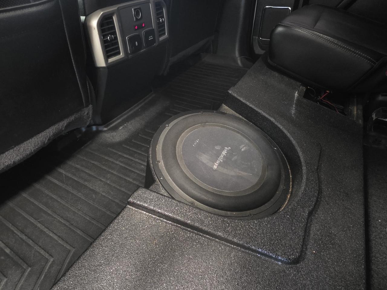 Ford Super Duty F-350 DRW SuperCab 162" WB Lariat 4WD 2018