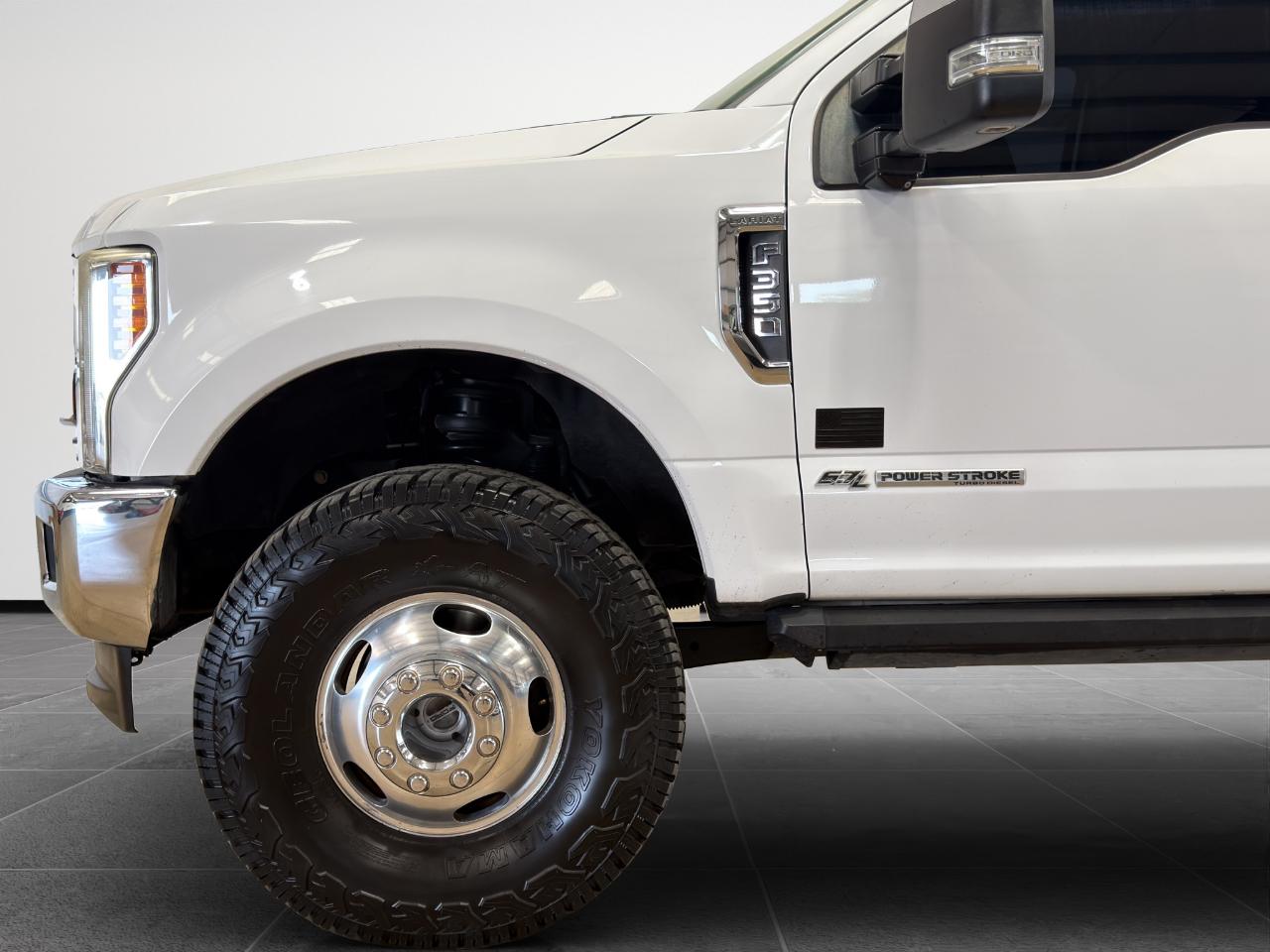 Ford Super Duty F-350 DRW SuperCab 162" WB Lariat 4WD 2018