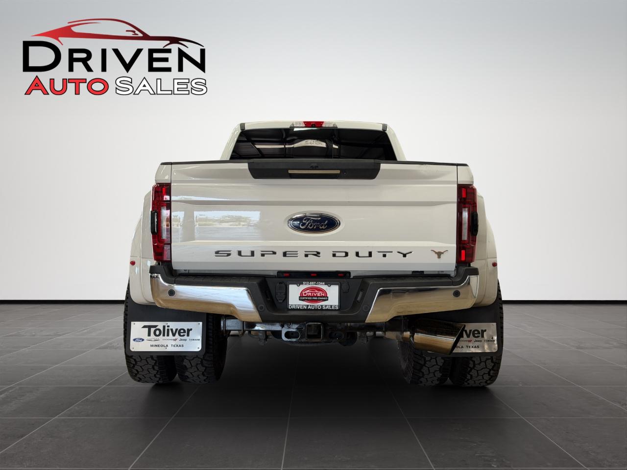 Ford Super Duty F-350 DRW SuperCab 162" WB Lariat 4WD 2018