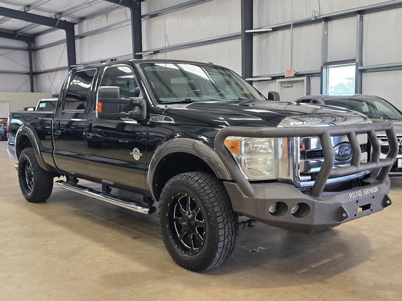 Ford Super Duty F-250 SRW Lariat 4WD Crew Cab 6.75' Box 2015