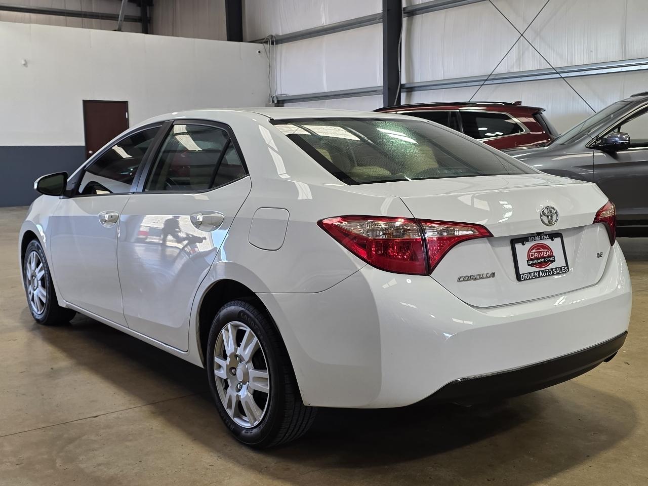 Toyota Corolla LE 4D Sedan 2017
