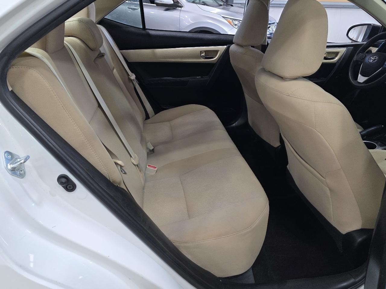 Toyota Corolla LE 4D Sedan 2017