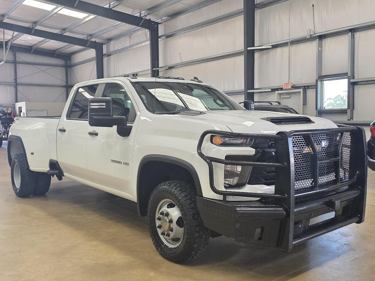 Chevrolet Silverado 3500HD 4WD Crew Cab 172" Work Truck 2024