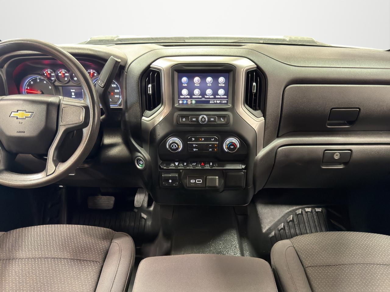 Chevrolet Silverado 3500HD 4WD Crew Cab 172" Work Truck 2024