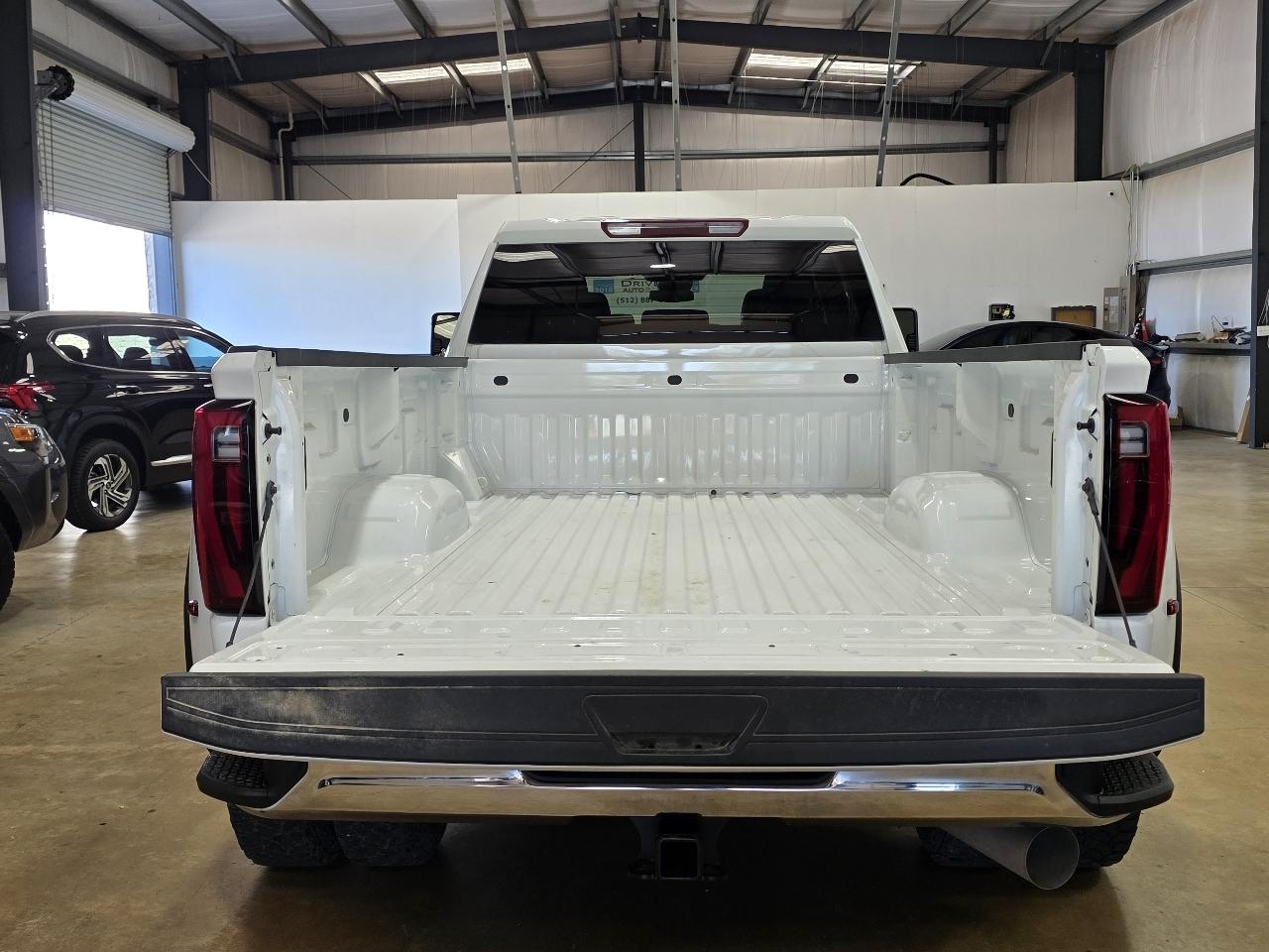 Chevrolet Silverado 3500HD 4WD Crew Cab 172" Work Truck 2024