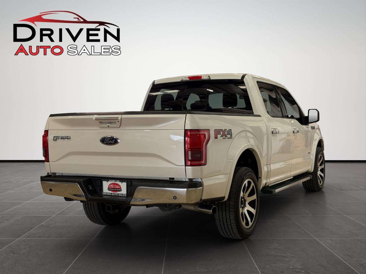 Ford F-150 4WD SuperCrew 145" Lariat 2016