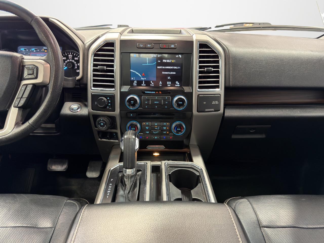Ford F-150 4WD SuperCrew 145" Lariat 2016