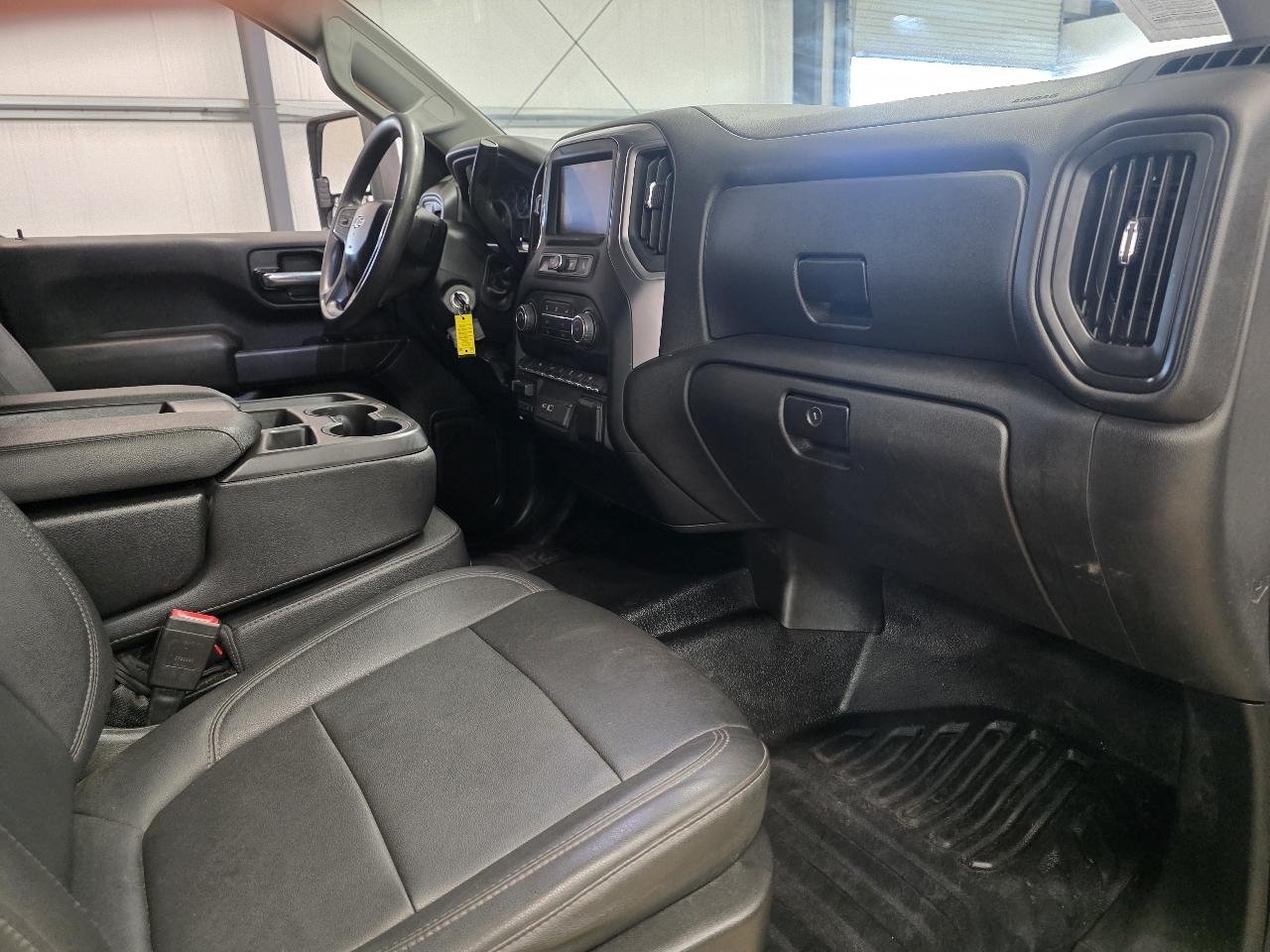 Chevrolet Silverado 2500HD 2WD Crew Cab 159" Work Truck 2022